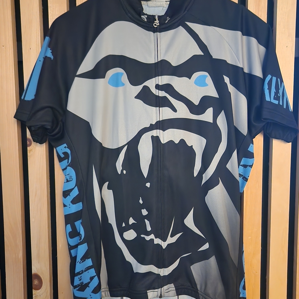 Men's Black and Gray Cycling Jersey